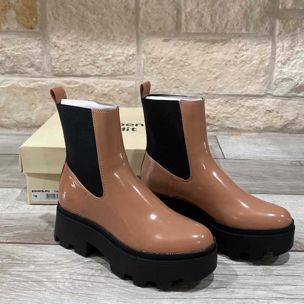 NIB Open Edit Ediris Lug Boots Size 7 in Tan from Nordstrom
